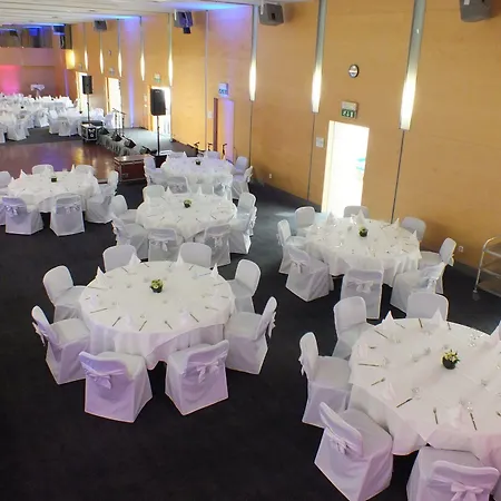 Отель Quality Exhibition Centre 4*